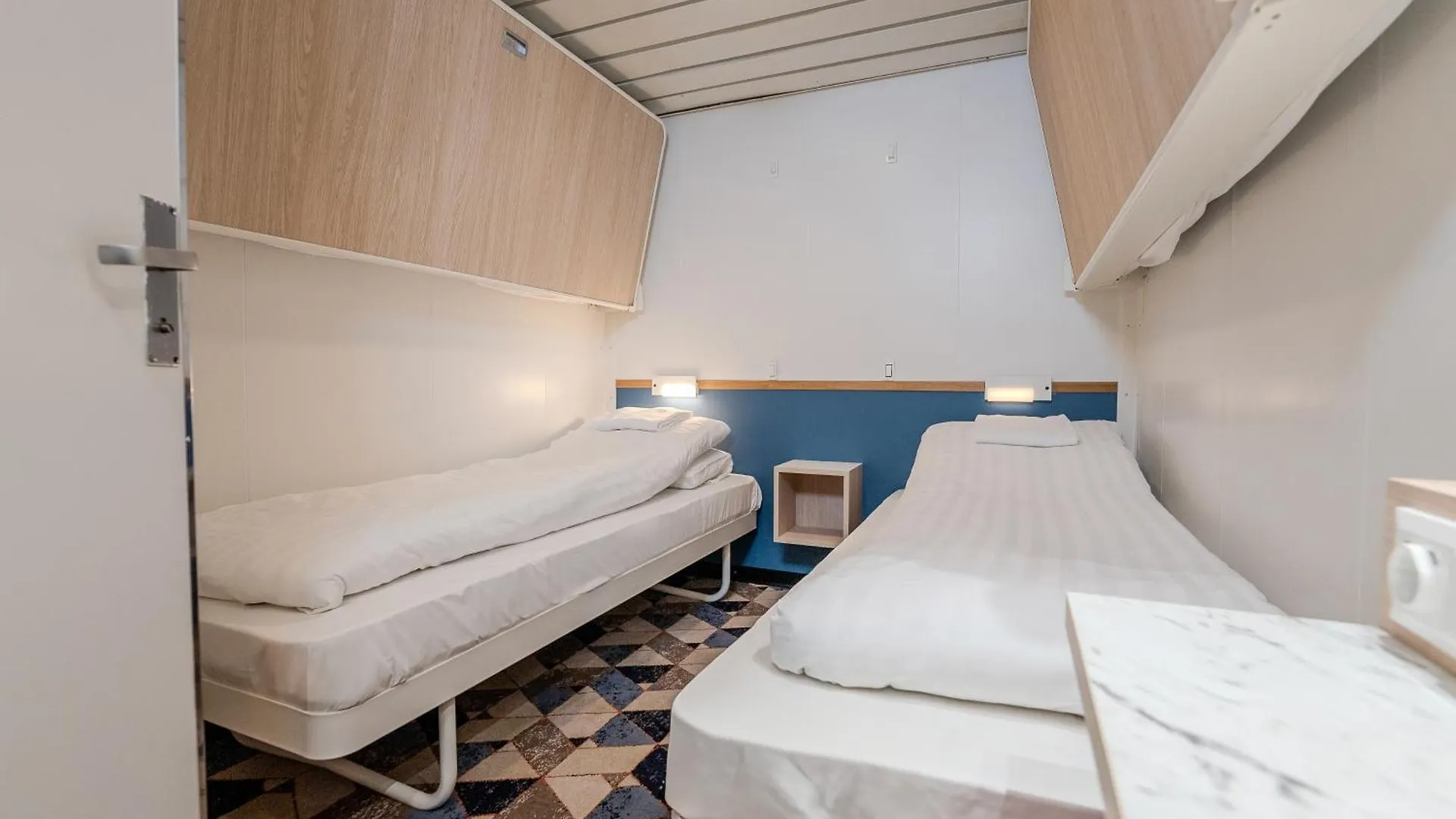 Hotel Dfds Ferry - Newcastle To Amsterdam
